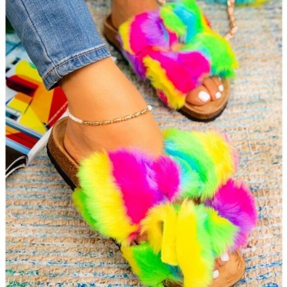 MATA Faux Fur Pink & Green Rainbow Double-Bow Fuzzy Trendsetter Slide Sandal 7.5 - Picture 1 of 8